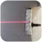 Ponteiro laser indica a posição de desequilíbrio